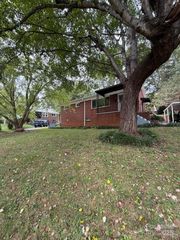 776 3rd Avenue Drive SE, Hickory, NC 28602