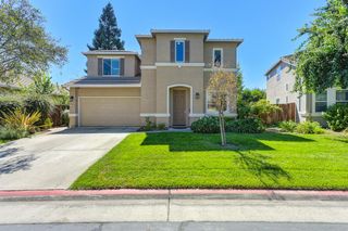 26 Rosier Cir, Sacramento, CA 95833