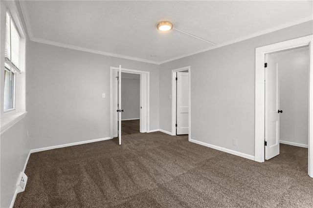 5807 NE Gunn Street, Kansas City, MO 64119