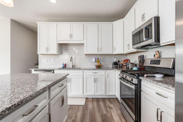 107 Mahogany Drive, Lewis Center, OH 43035