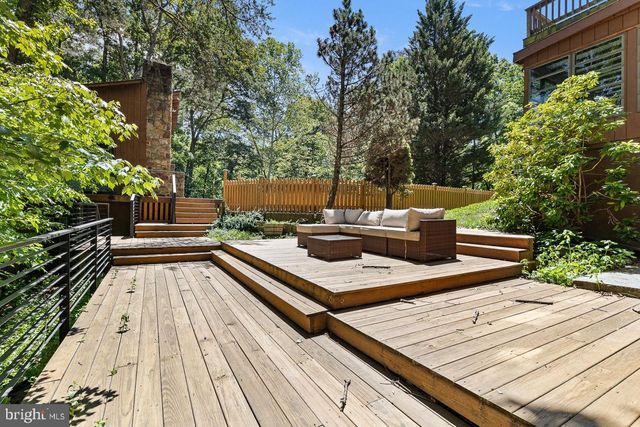 274 THREE OAKS DR, Gore, VA 22637