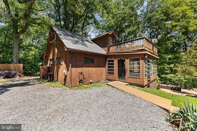 274 THREE OAKS DR, Gore, VA 22637