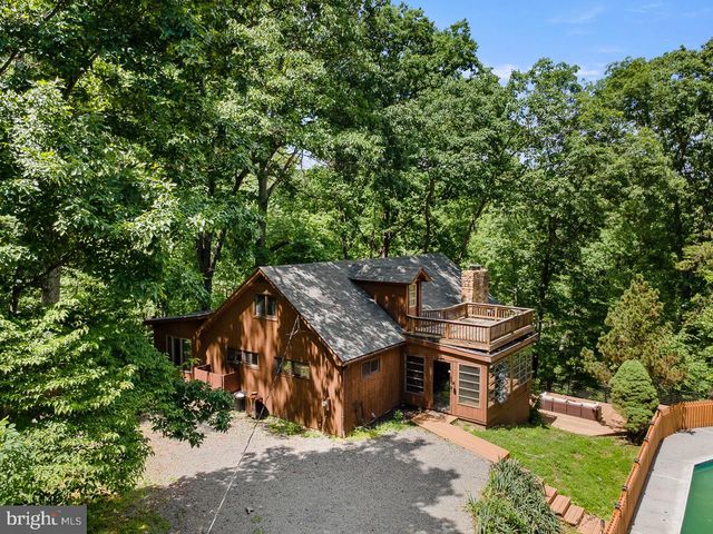 274 THREE OAKS DR, Gore, VA 22637
