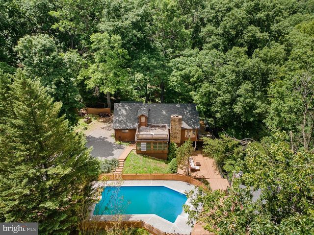 274 THREE OAKS DR, Gore, VA 22637