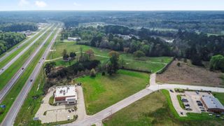 003 W Park Drive, Livingston, TX 77351