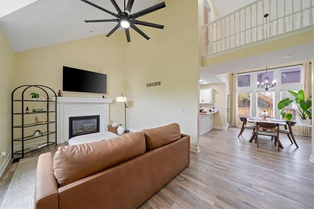 7418 N Sycamore Avenue, Kansas City, MO 64158