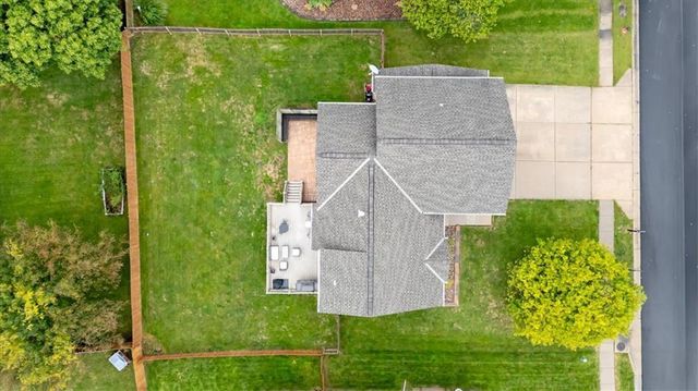 7418 N Sycamore Avenue, Kansas City, MO 64158