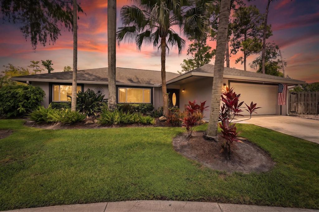 14253 Snowberry Drive, Wellington, FL 33414