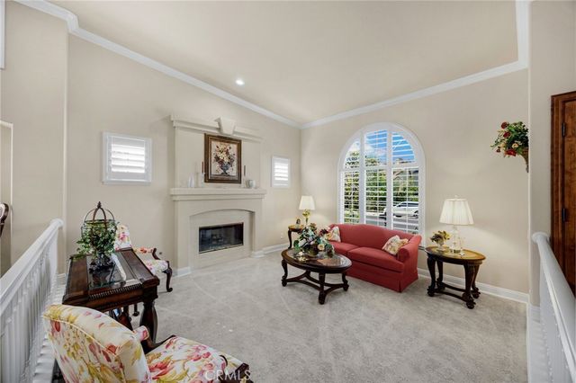 5722 Glen Oaks, La Verne, CA 91750