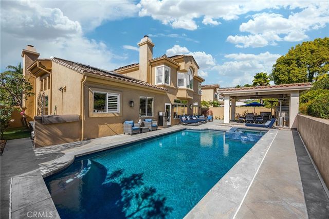 5722 Glen Oaks, La Verne, CA 91750