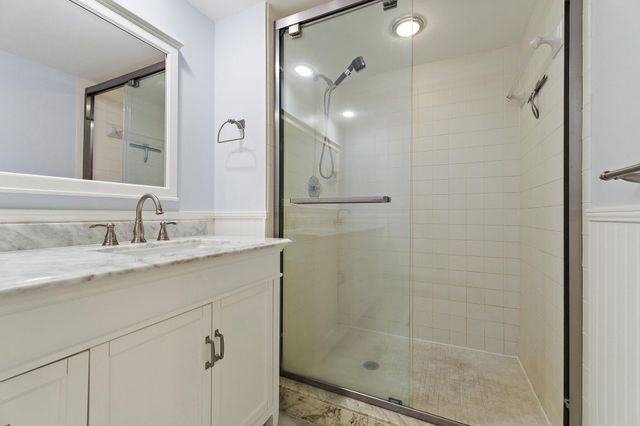 630 6th Terrace, Palm Beach Gardens, FL 33418