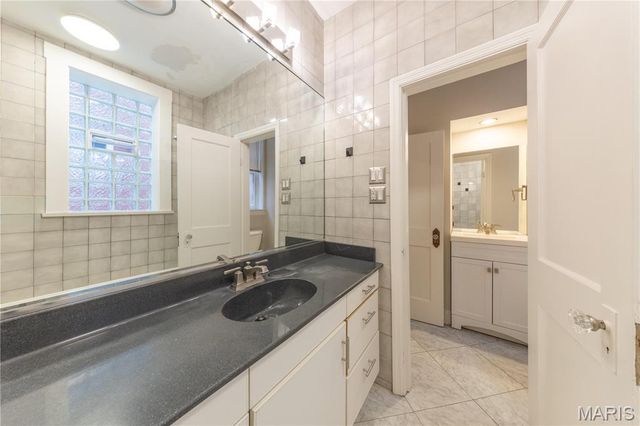 6114 Waterman Boulevard, St Louis, MO 63112