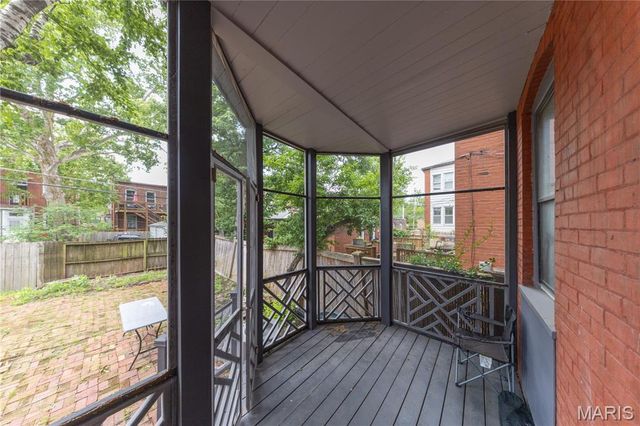 6114 Waterman Boulevard, St Louis, MO 63112