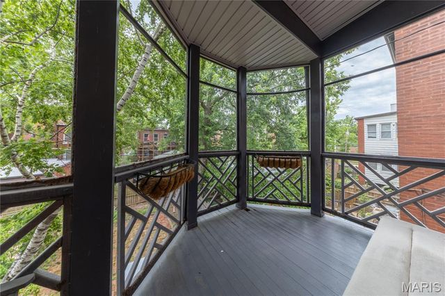 6114 Waterman Boulevard, St Louis, MO 63112