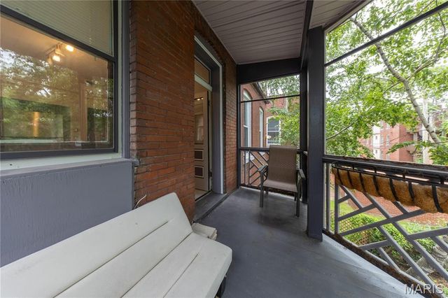 6114 Waterman Boulevard, St Louis, MO 63112