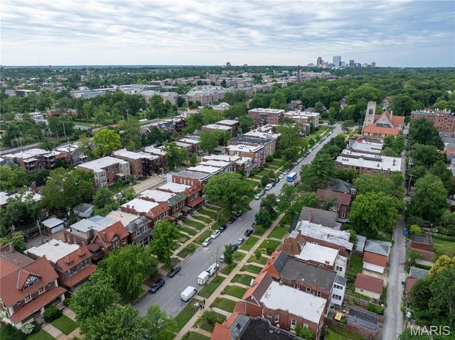 6114 Waterman Boulevard, St Louis, MO 63112