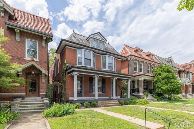 6114 Waterman Boulevard, St Louis, MO 63112