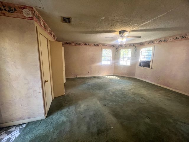 625 S Buffalo Street, Canton, TX 75103