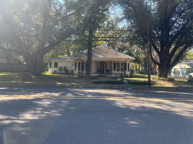 625 S Buffalo Street, Canton, TX 75103