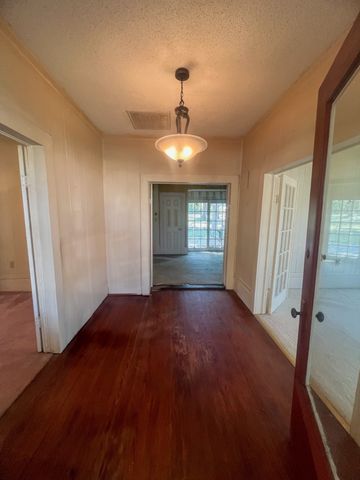 625 S Buffalo Street, Canton, TX 75103