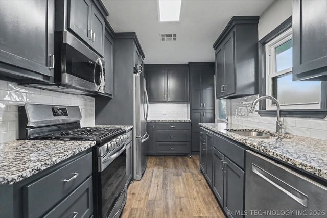 14321 E 122nd Street N, Collinsville, OK 74021