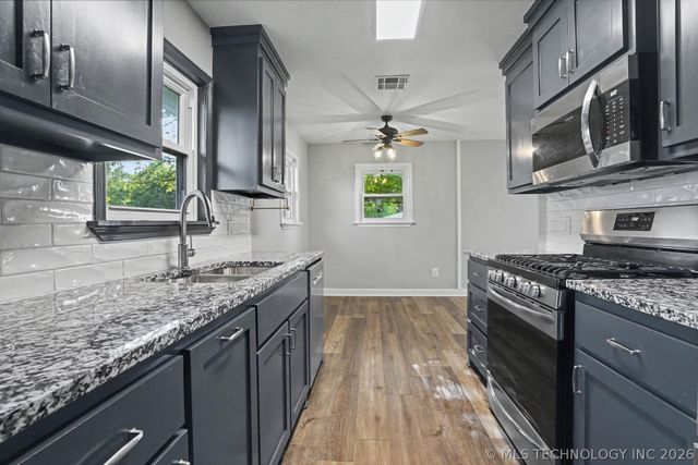 14321 E 122nd Street N, Collinsville, OK 74021