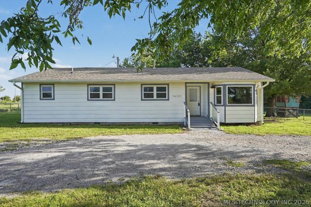 14321 E 122nd Street N, Collinsville, OK 74021