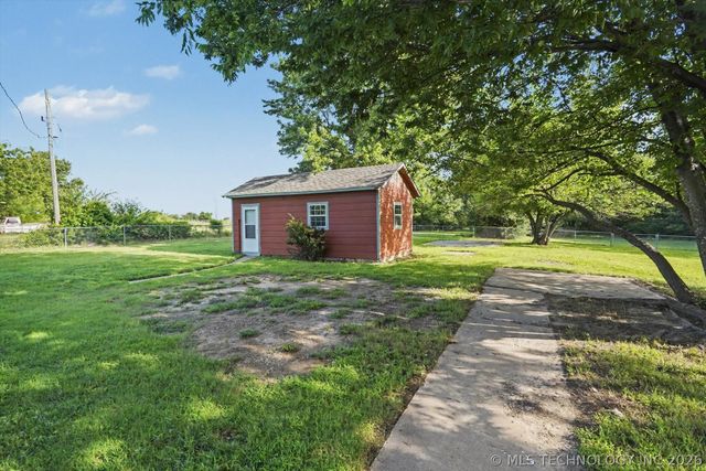 14321 E 122nd Street N, Collinsville, OK 74021