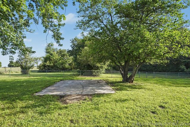 14321 E 122nd Street N, Collinsville, OK 74021