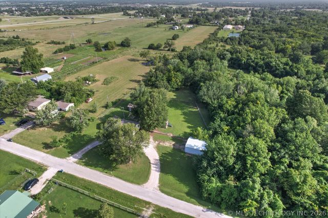 14321 E 122nd Street N, Collinsville, OK 74021