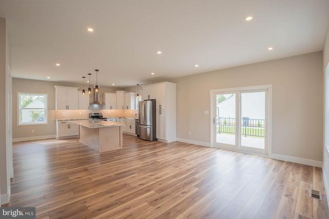 4159 LINDEN AVE, Feasterville-trevose, PA 19053