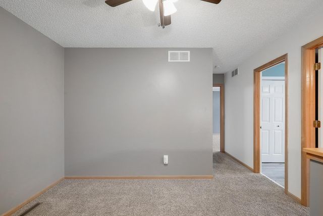 4853 Bisset Lane, Inver Grove Heights, MN 55076