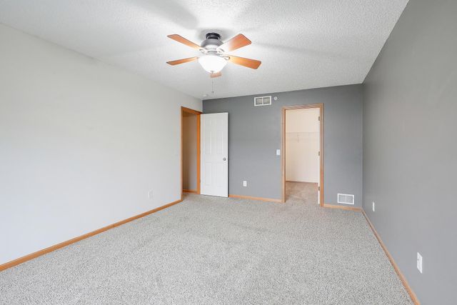 4853 Bisset Lane, Inver Grove Heights, MN 55076