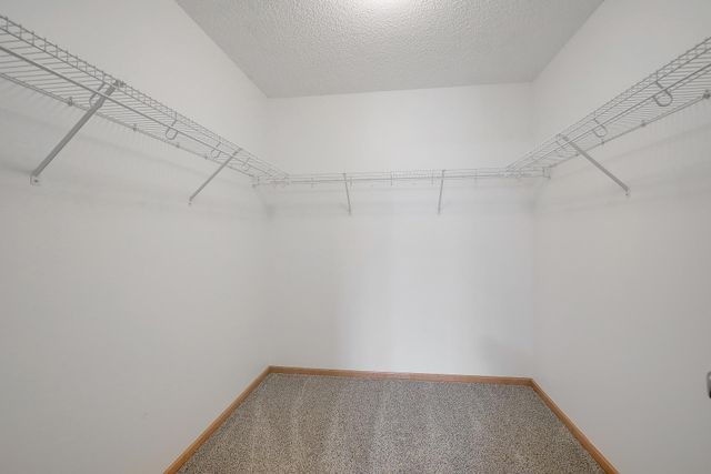 4853 Bisset Lane, Inver Grove Heights, MN 55076