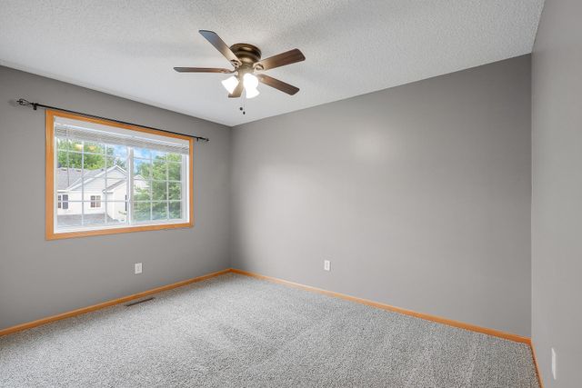4853 Bisset Lane, Inver Grove Heights, MN 55076