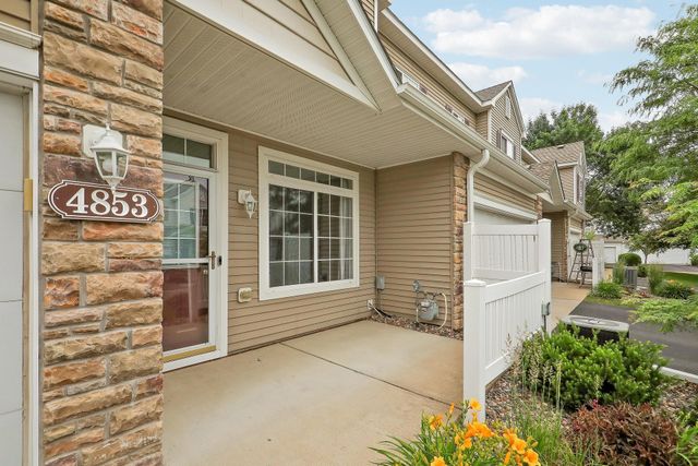 4853 Bisset Lane, Inver Grove Heights, MN 55076