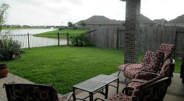 9111 Turnbull Lane, Rosenberg, TX 77469