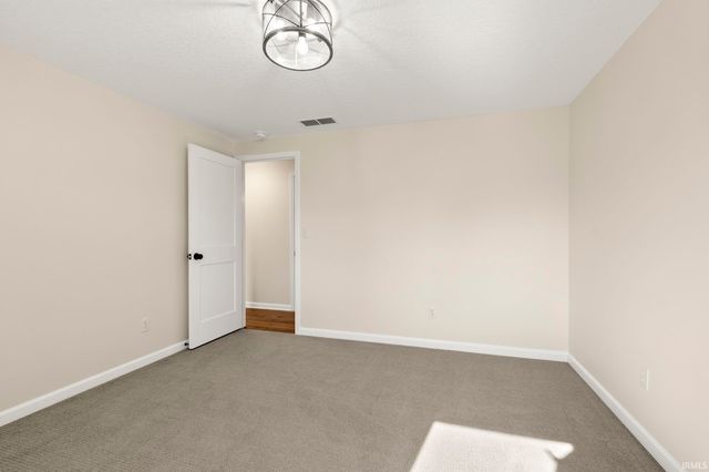 11136 N 200 W, Ossian, IN 46777