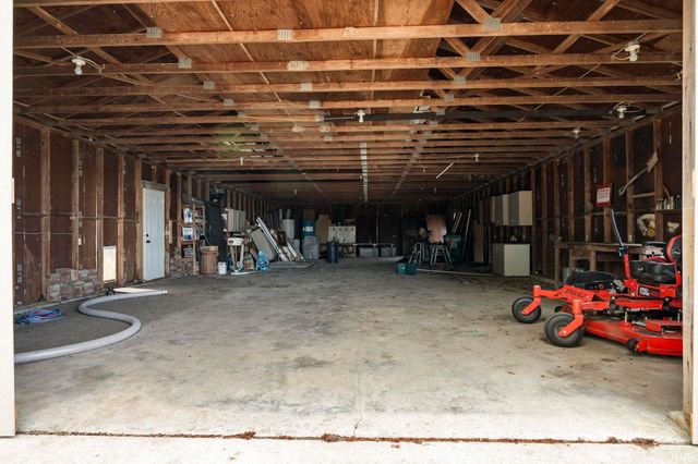 11136 N 200 W, Ossian, IN 46777