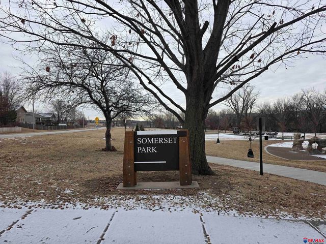 8303 King Street, Omaha, NE 68122