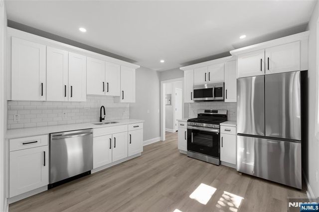 534 Morris Street, Orange, NJ 07050