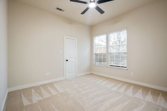 1806 E Branch Hollow Drive, Carrollton, TX 75007