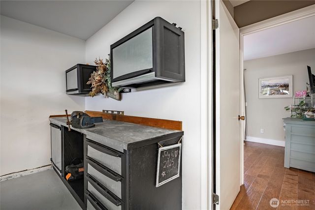 8105 Cowichan Road, Blaine, WA 98230