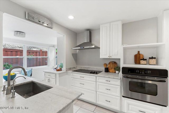 4637 MANCHESTER Road, Jacksonville, FL 32210