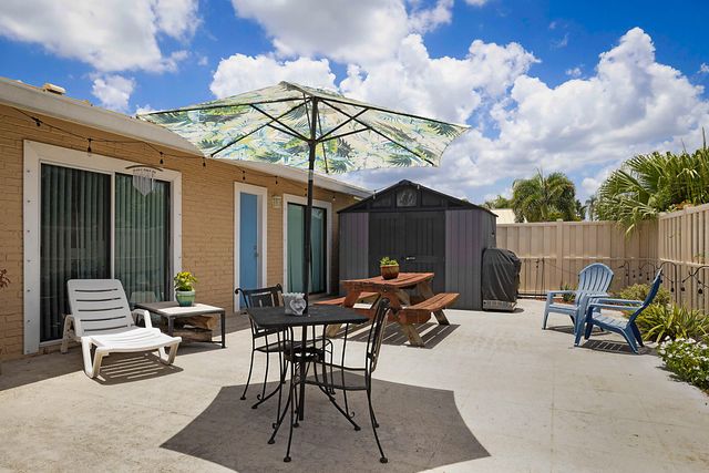 5729 Golden Eagle Circle, Palm Beach Gardens, FL 33418