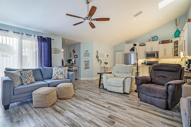 5729 Golden Eagle Circle, Palm Beach Gardens, FL 33418
