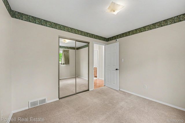 18166 Davidson, Fraser, MI 48026