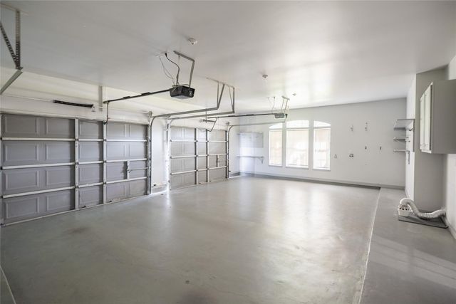 26910 Willow Ln, Katy, TX 77494