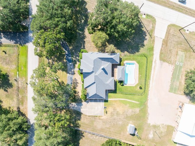 26910 Willow Ln, Katy, TX 77494