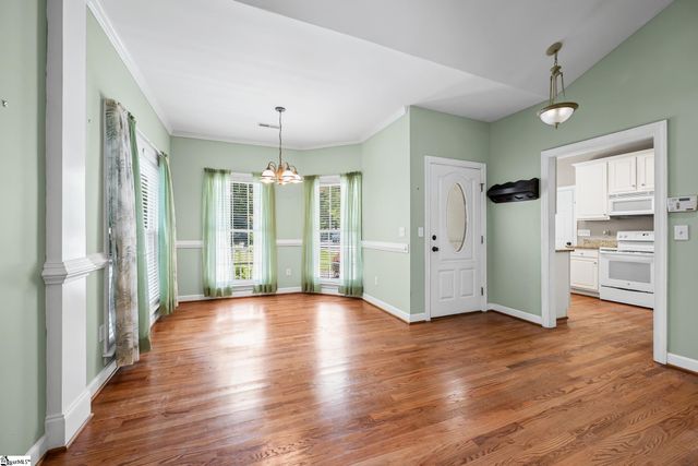 107 Groveton Court, Simpsonville, SC 29681